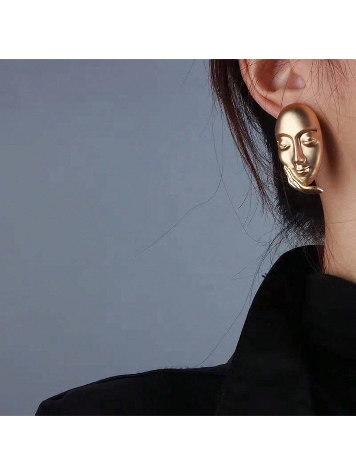 Face Structured Earrings