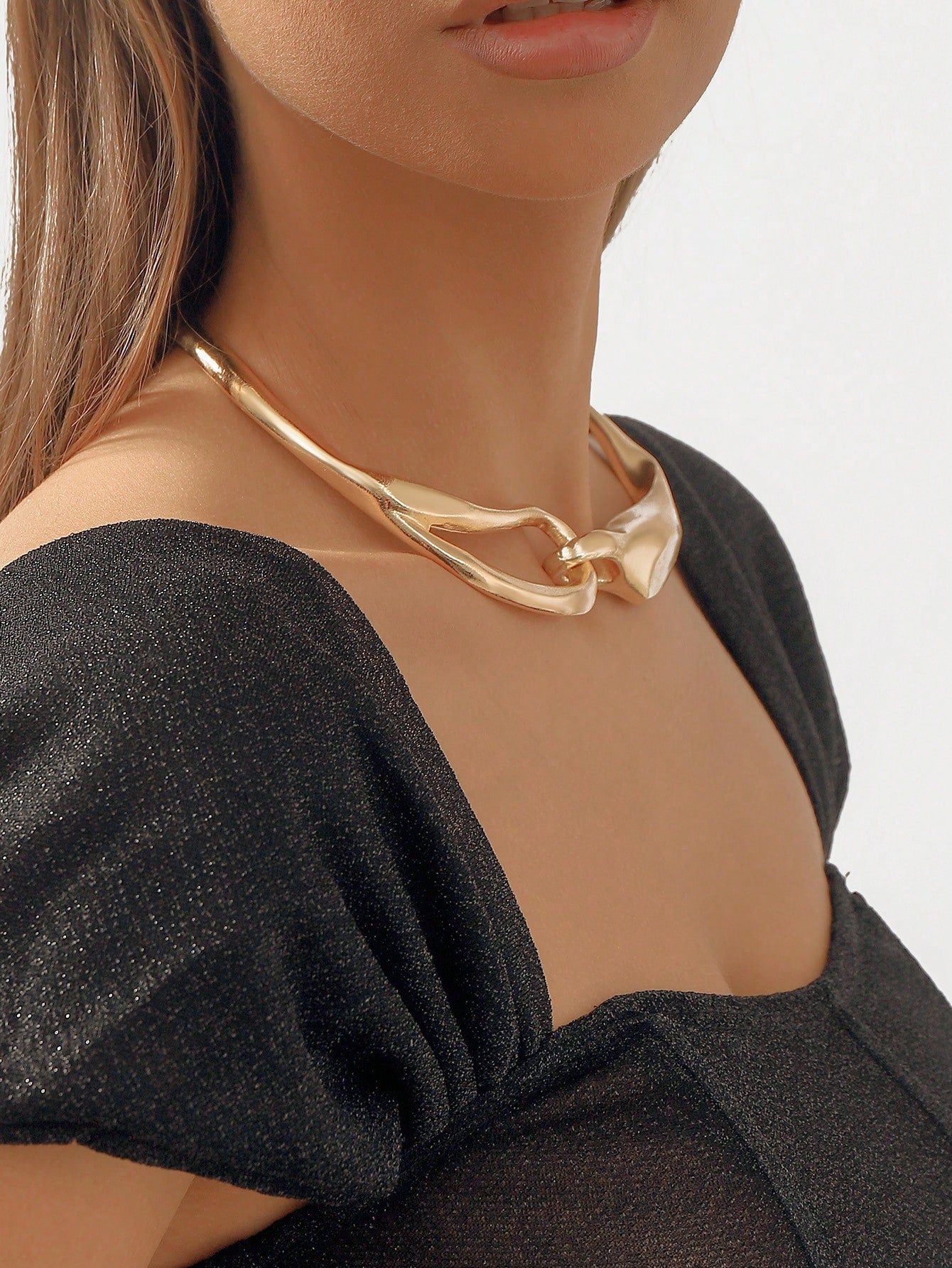 Collarbone Necklace