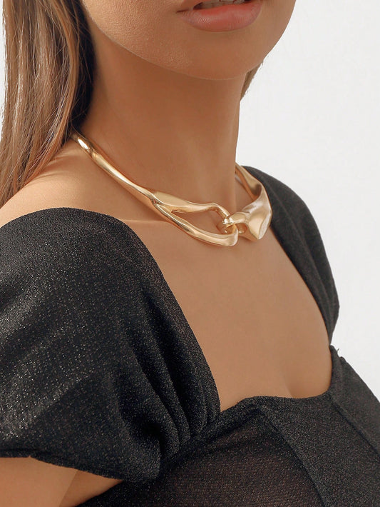 Collarbone Necklace